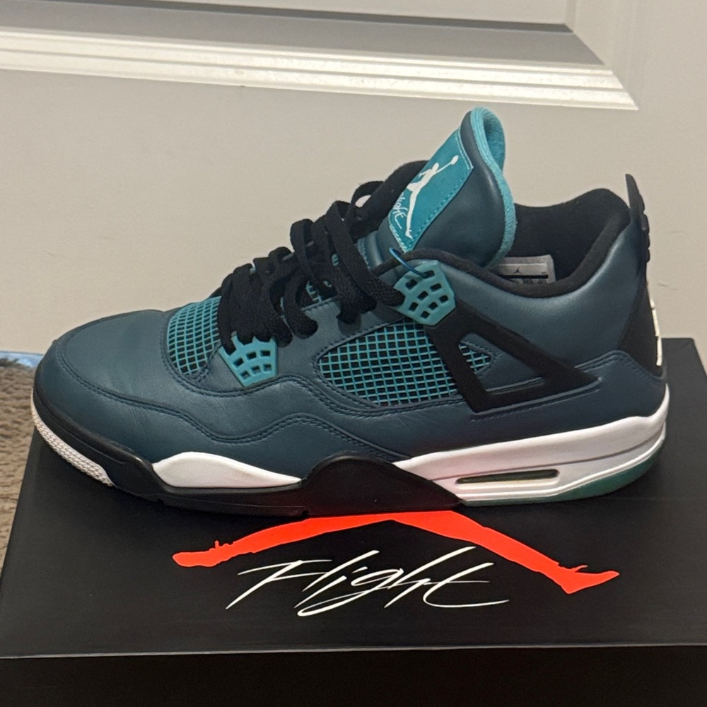 Jordan Retro 4 Teal Black White Sneakers